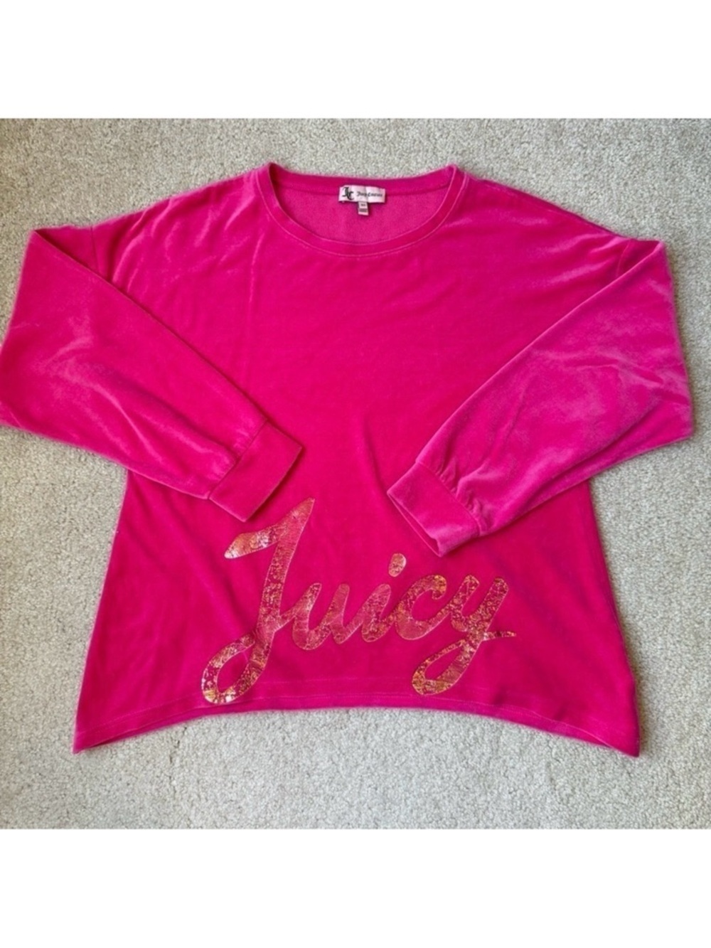 Juicy Couture Y2K pink velour oversized sweatshirt with gold logo Size XS